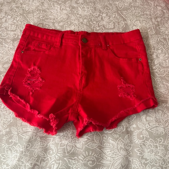 Clothes - Picture 2 of 6